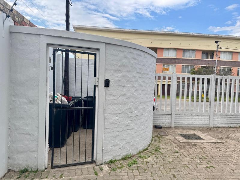 2 Bedroom Property for Sale in Grahamstown Eastern Cape